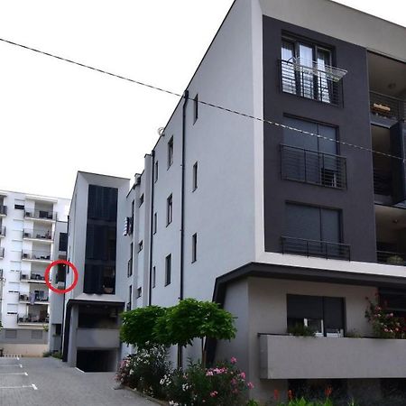 Apartment Johnny With Private Parking Zara Esterno foto